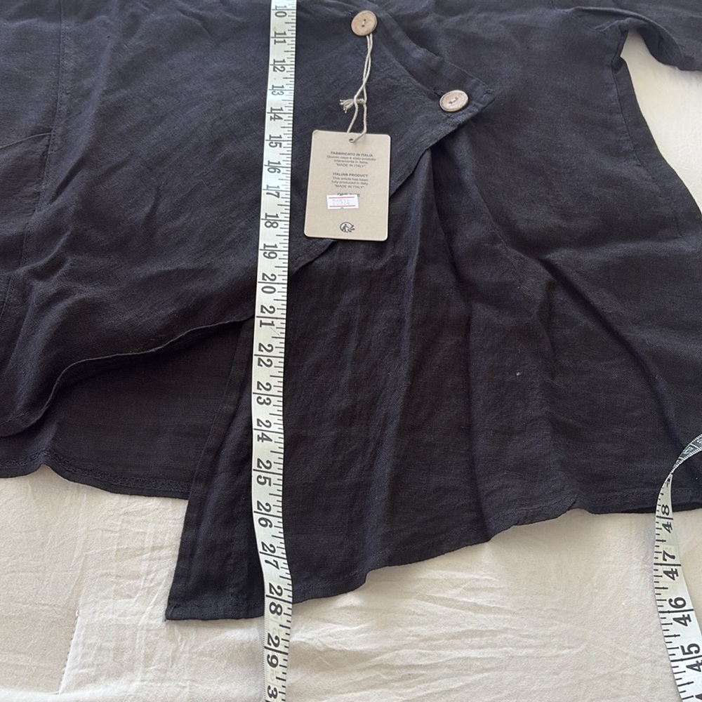 NEW SHYLOH BLACK LINEN TOP WITH BUTTONS - Picture 8 of 9